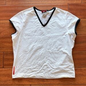 Tail Tech Athletic Golf Tennis White V-Neck Tee with Black Trim Large